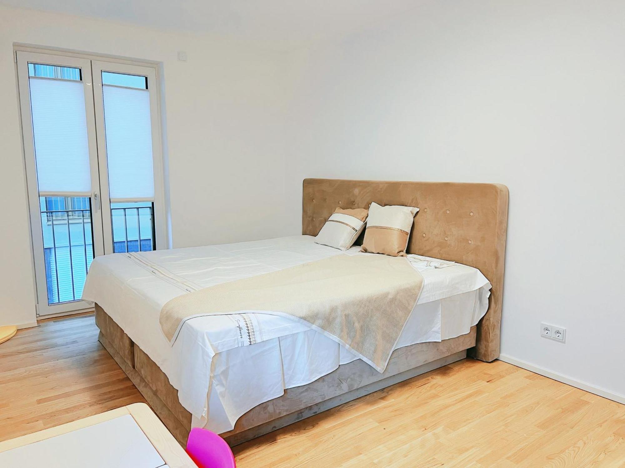 Moden In With Free Parking Appartement *